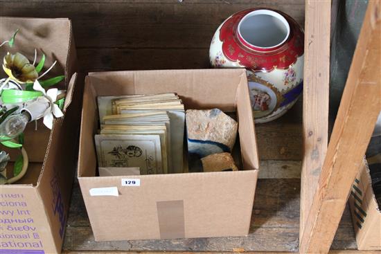 Oriental pot, cigarette albums & hardstone bookends